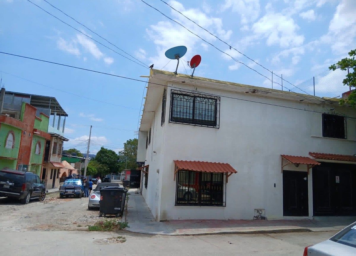 CASA À VENDA COL. ALBANIA BAJA $1.700.000 TUXTLA, foto 1 de 19