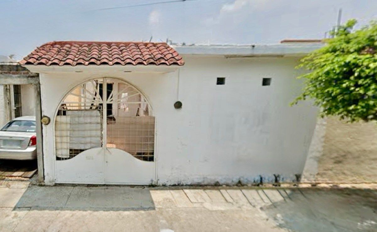 CASA À VENDA FRACC. CAMPANARIO $900,000 TUXTLA, foto 1 de 3