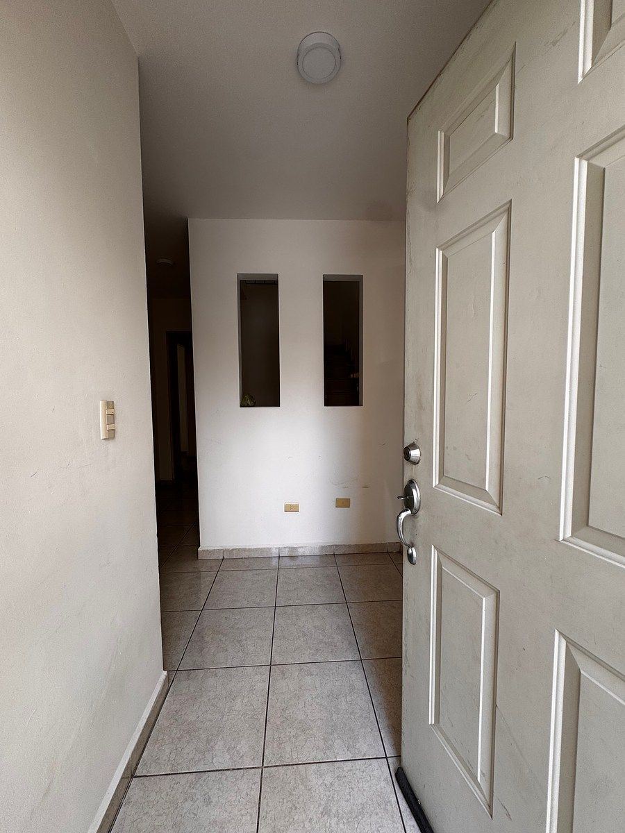 Casa en condominio en Valle de La Sierra, Santa Catarina, foto 3 de 19
