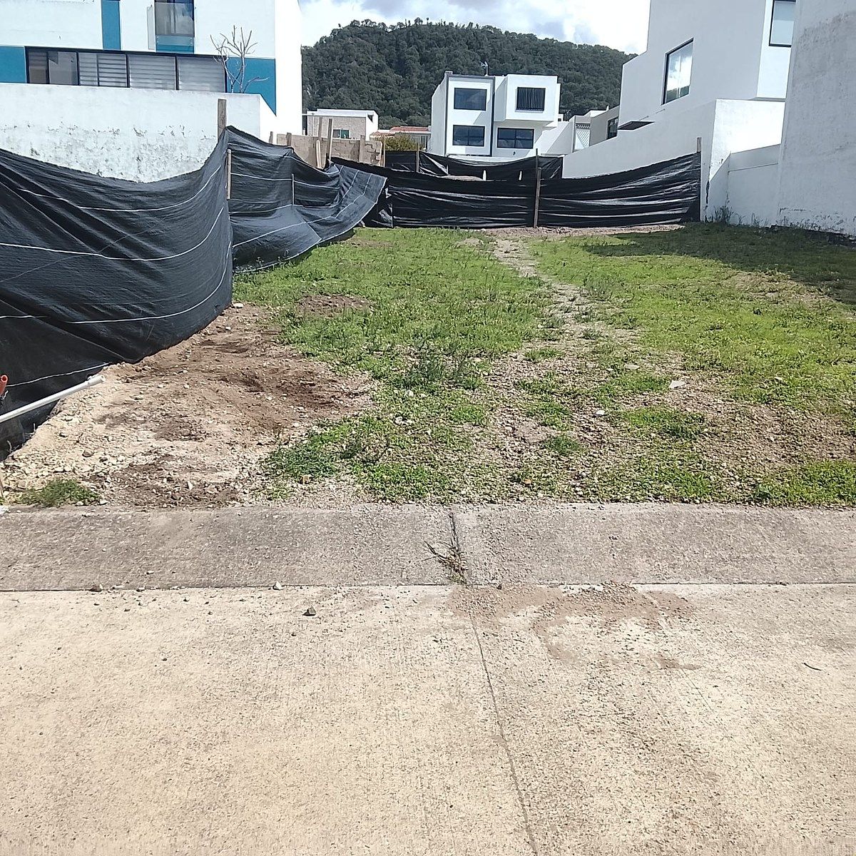 Lote em Los Robles Residencial, Zapopan, foto 2 de 4