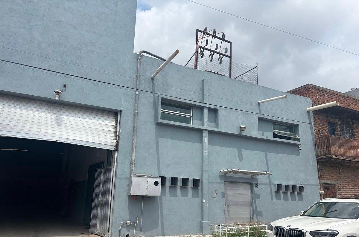 BODEGA INDUSTRIAL EN VENTA EN GONZÁLEZ GALLO, foto 1 de 8
