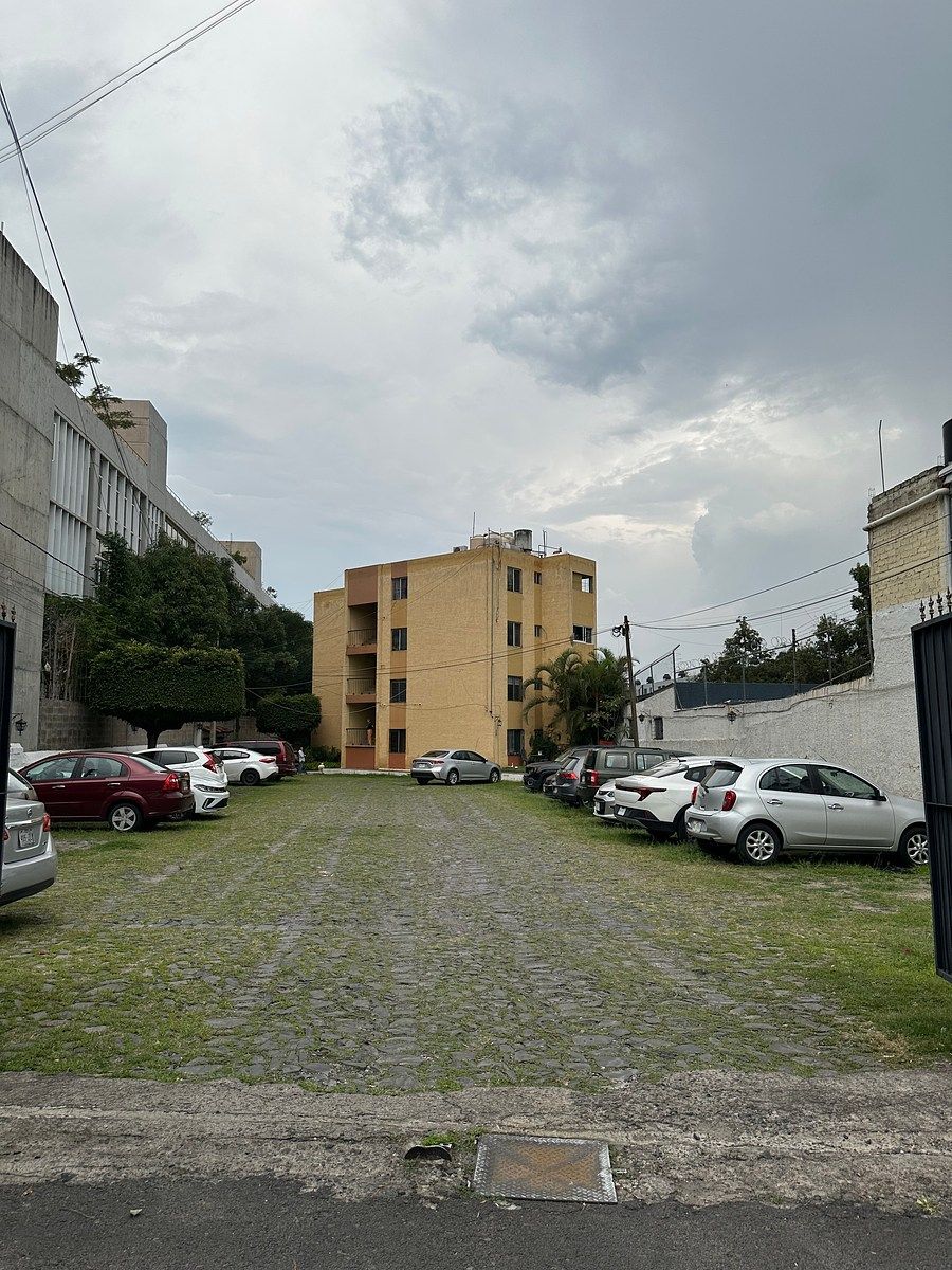 Estacionamiento, foto 3 de 18