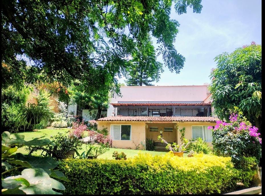 RESIDÊNCIA PREMIUM COM CASA DE HÓSPEDES, foto 1 de 14