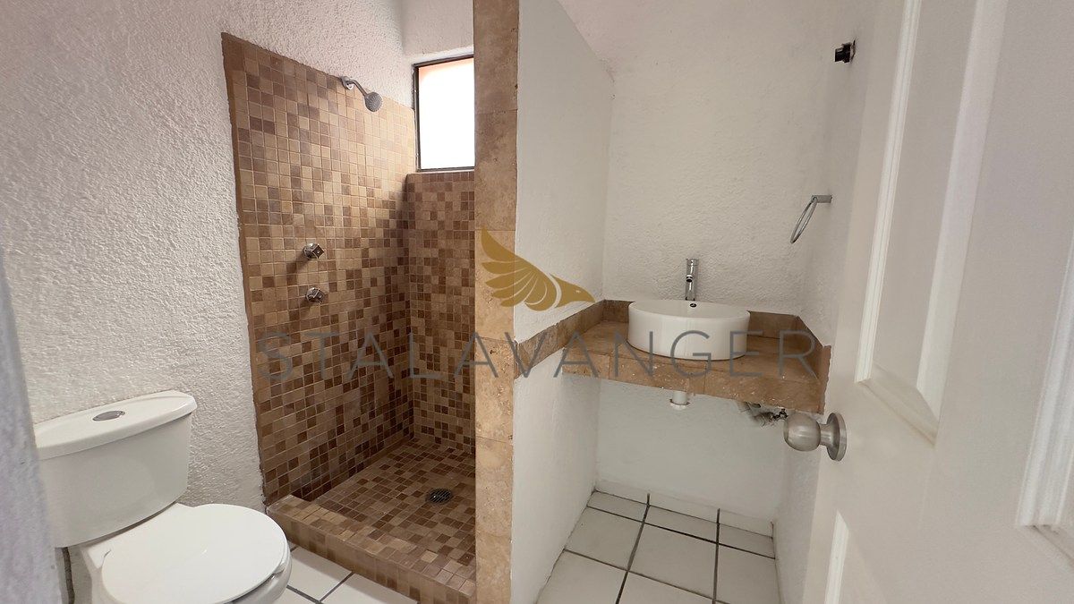 House in Gated Community in La Alhambra, Querétaro, photo 11 of 15