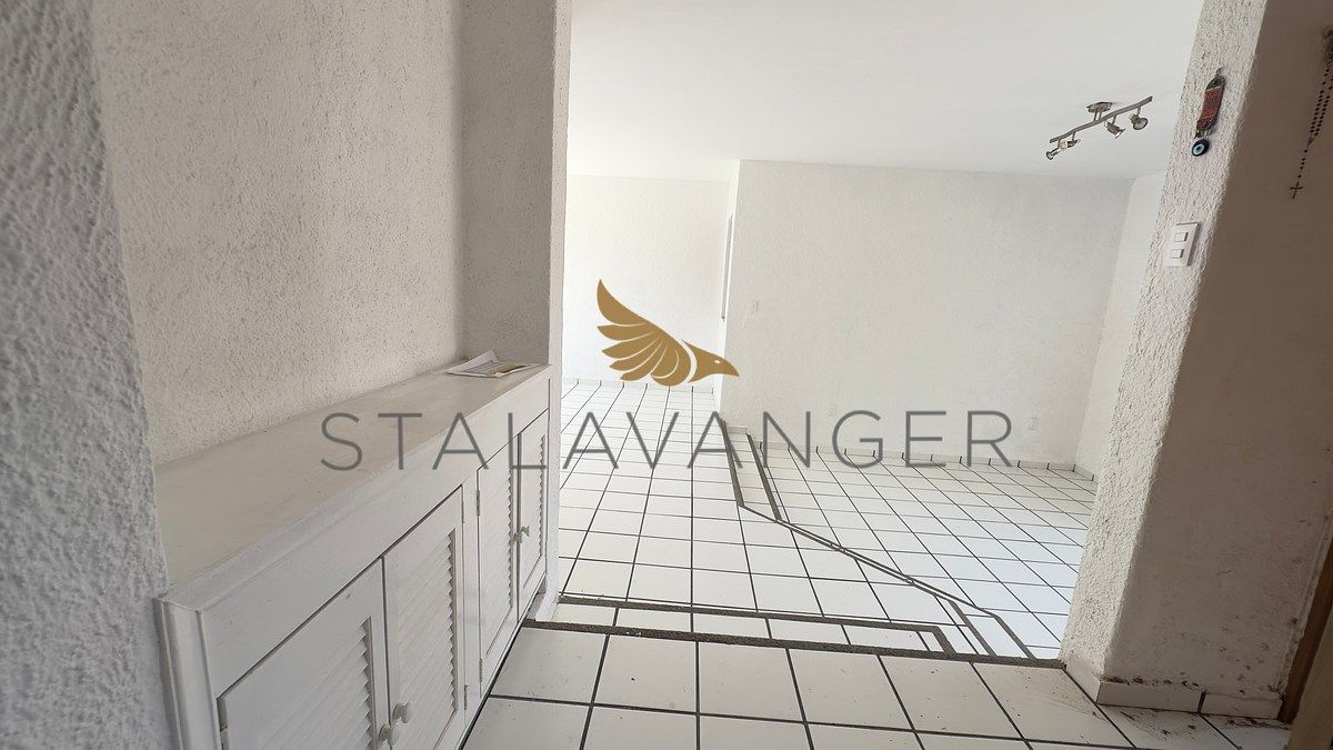 House in Gated Community in La Alhambra, Querétaro, photo 2 of 15