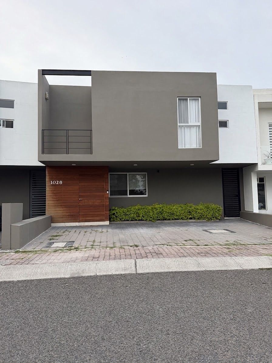 CASA MOBILIADA PARA ALUGAR EM JURIQUILLA LA CONDESA, foto 1 de 21