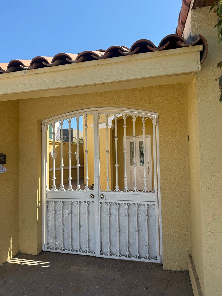 Entrada  principal, photo 3 of 26