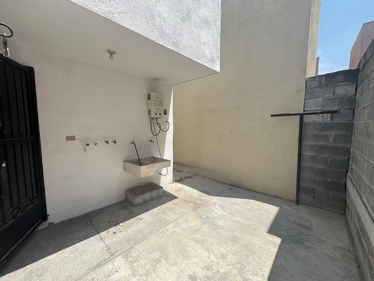 House in Mitras Poniente Sector Jordan, García, photo 5 of 12