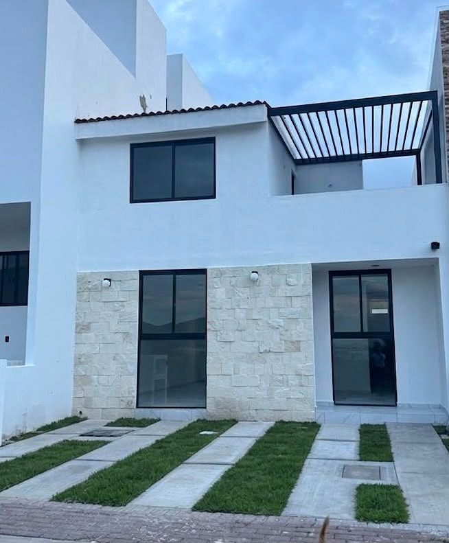🏡✨ CASA À VENDA COM AMENIDADES DE LUXO E EXCELENTE POTENCIAL DE EXPANSÃO! ✨, foto 1 de 14