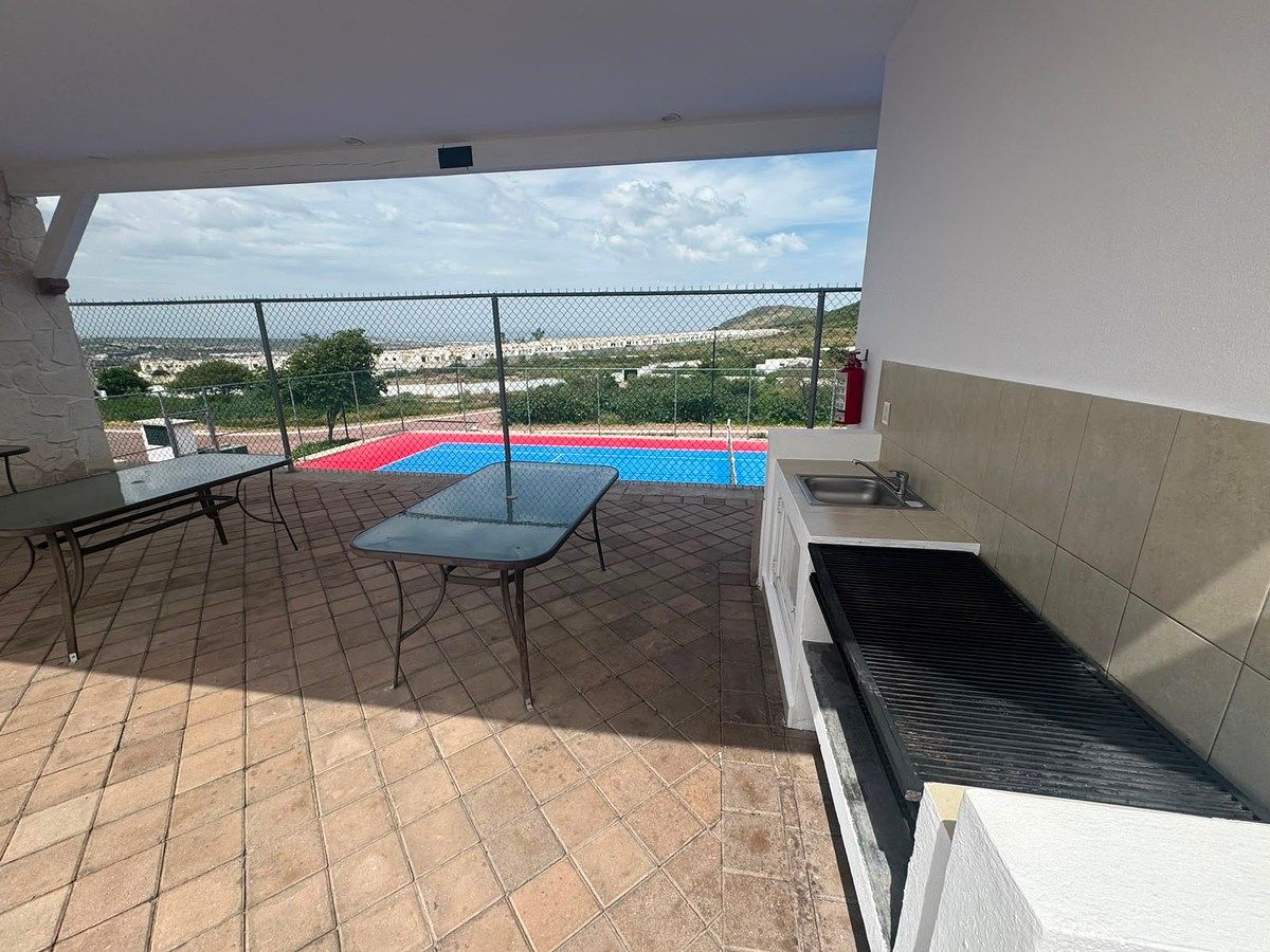 Casa em Ciudad Maderas Montaña, El Marqués, foto 8 de 14