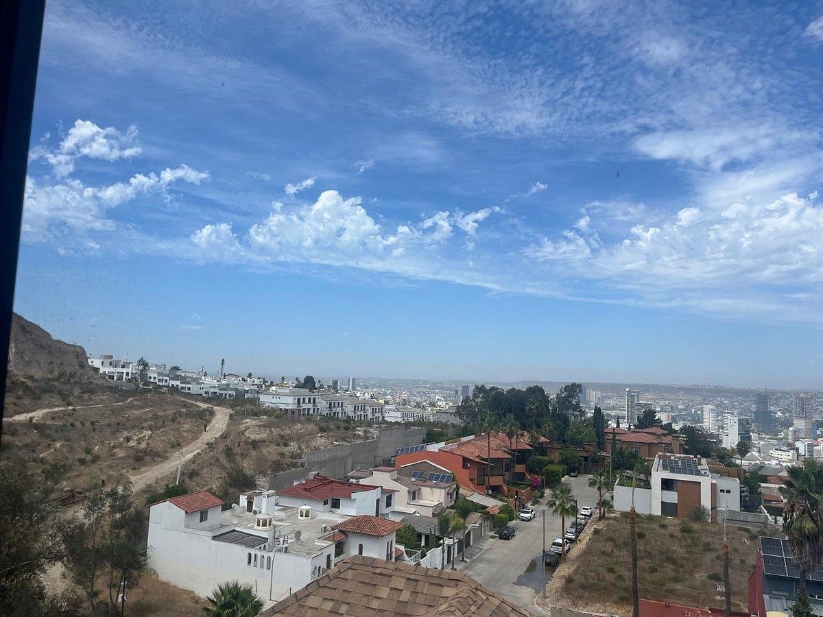 House in Jardines de Chapultepec, Tijuana, photo 14 of 15