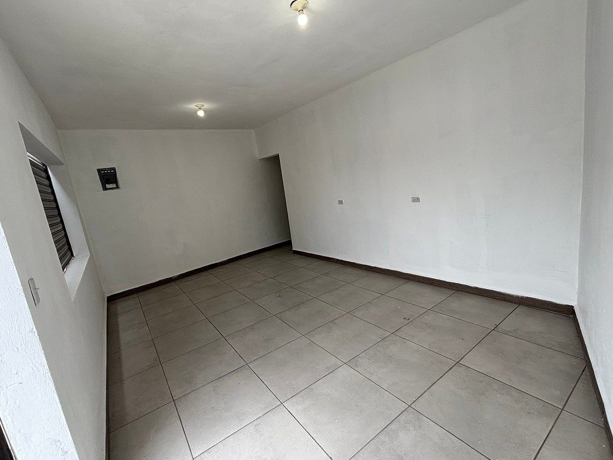 Casa com uso comercial em Tierra Propia Sector 1, Guadalupe, foto 5 de 9