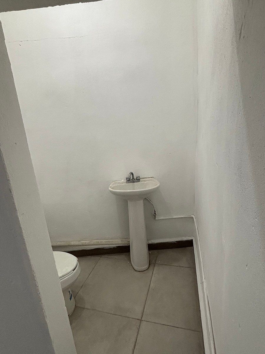 Casa com uso comercial em Tierra Propia Sector 1, Guadalupe, foto 4 de 9