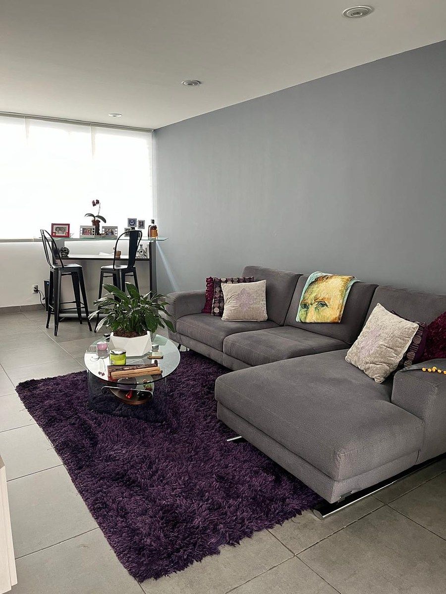 Departamento à Venda em Nápoles, foto 1 de 7