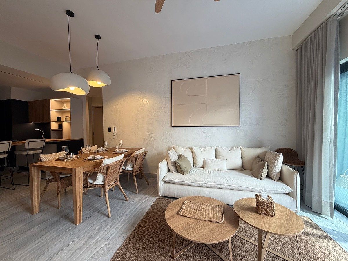 Apartamento Moderno 2hab amueblado | Punta Cana Village West, foto 1 de 37