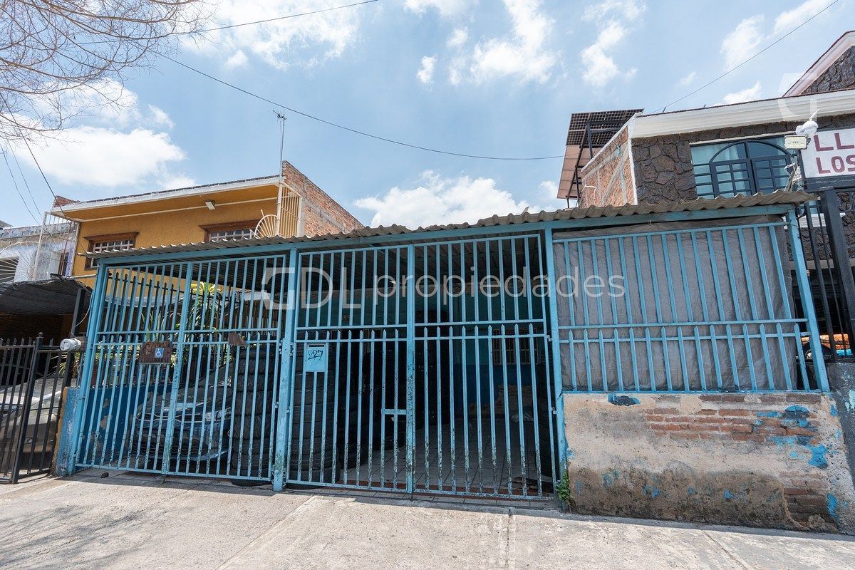 BODEGA EN VENTA SOBRE AV 08 DE JULIO - foto 1