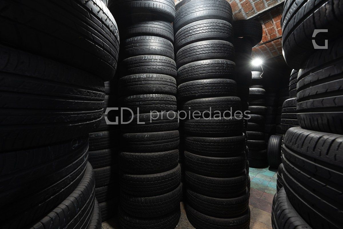 BODEGA EN VENTA SOBRE AV 08 DE JULIO - foto 4
