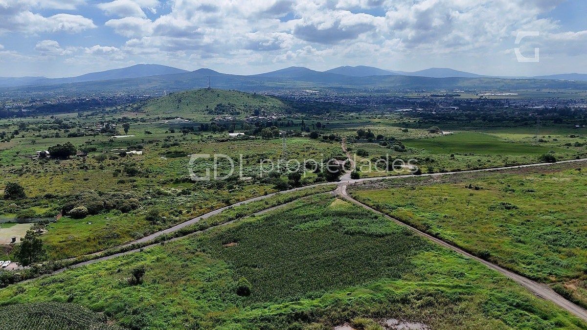 EL SALTO TERRENO EN VENTA A PIE DE CARRETERA - foto 3
