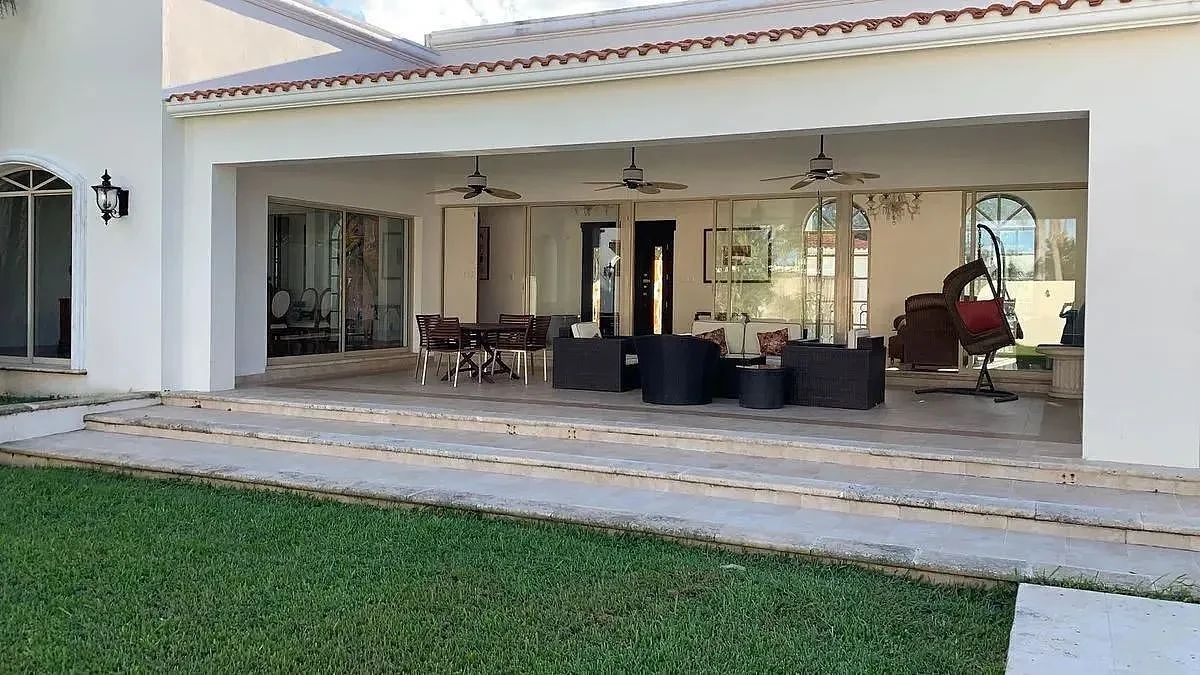 RESIDENCIA EN VENTA EN MONTERREAL MERIDA, foto 1 de 17