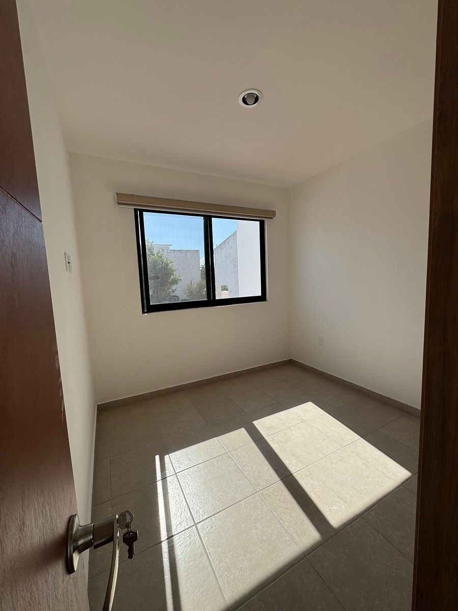 House in Ciudad Maderas Residencial Querétaro, El Marqués, photo 11 of 14