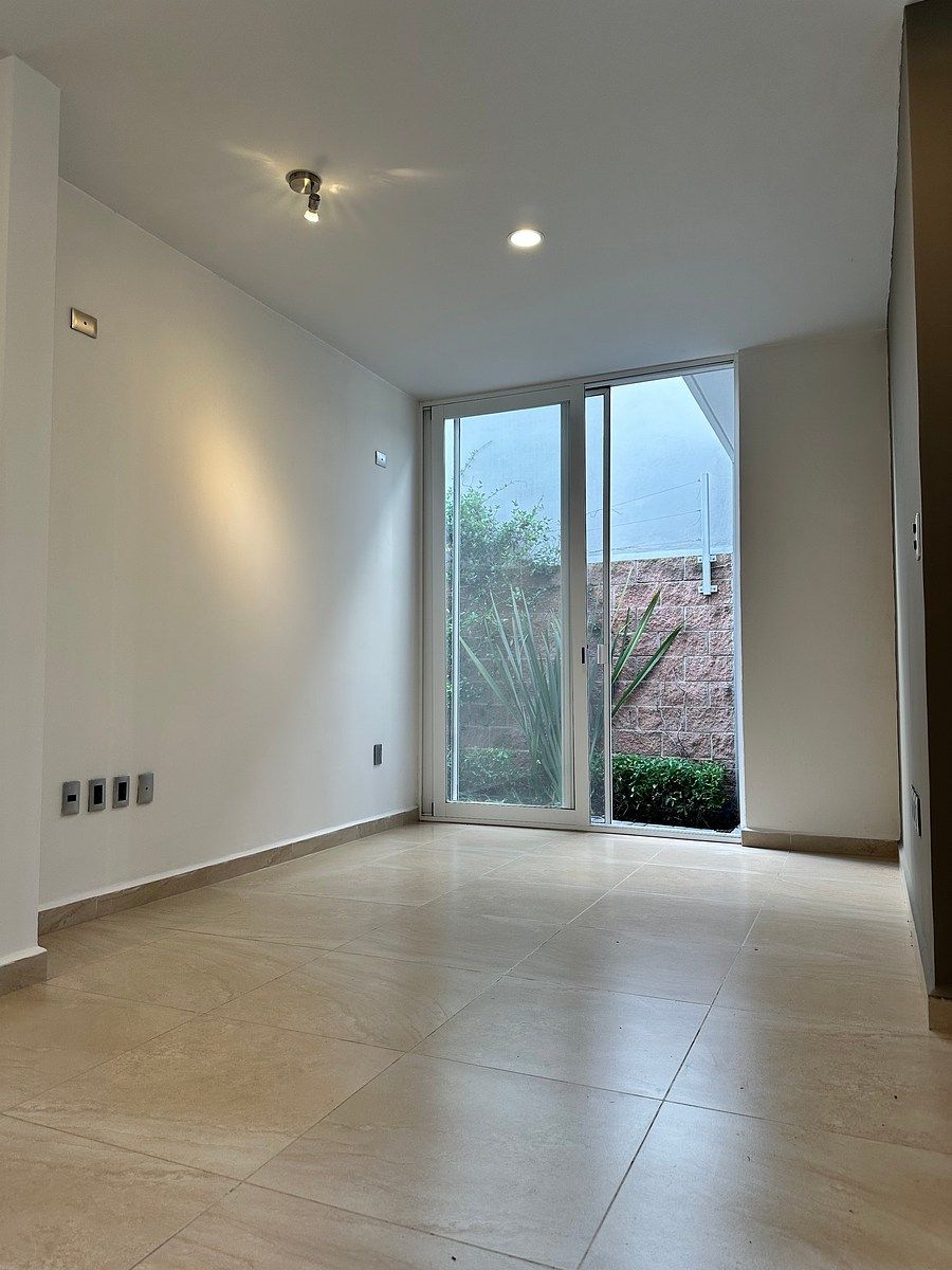 Casa en condominio en Juriquilla la Condesa, Querétaro, foto 3 de 34