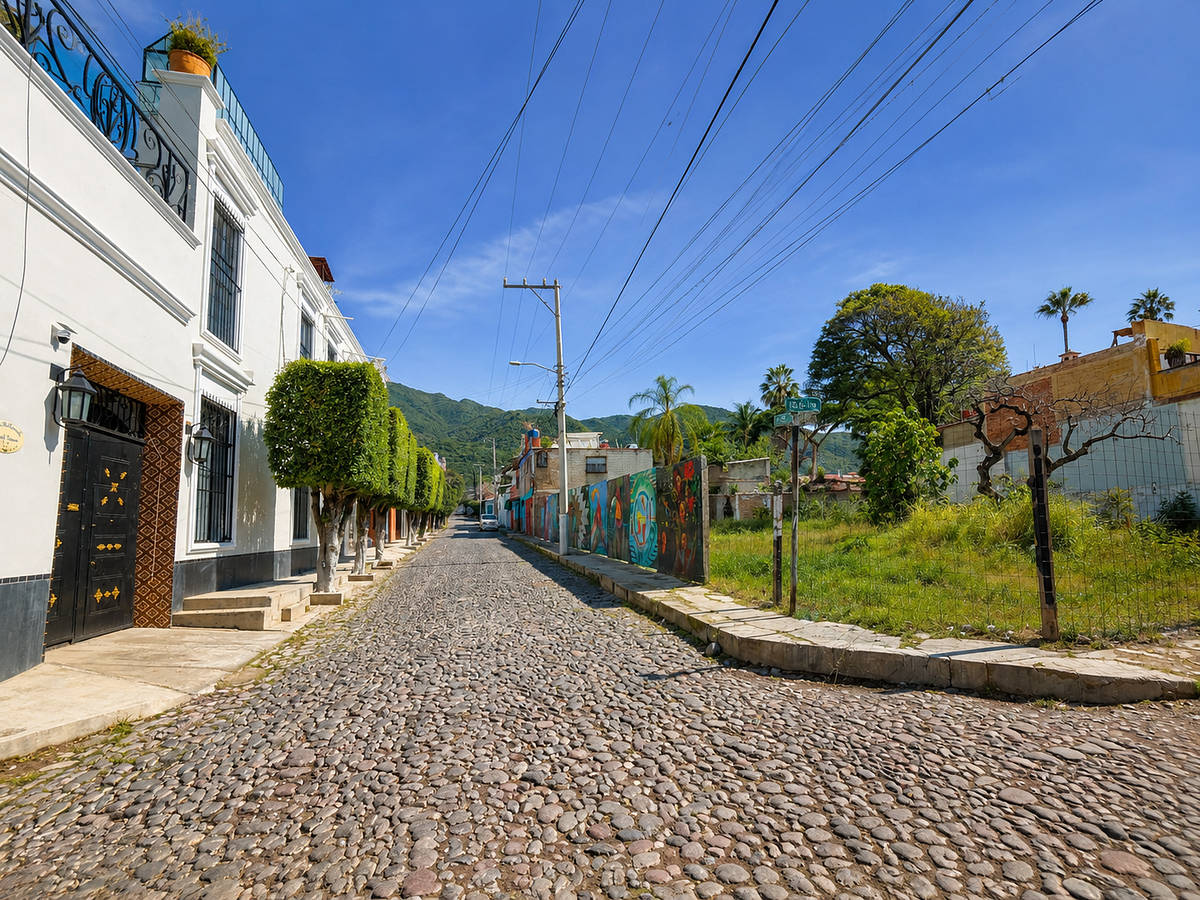 LOTE LINDO DO LAGO, foto 1 de 11