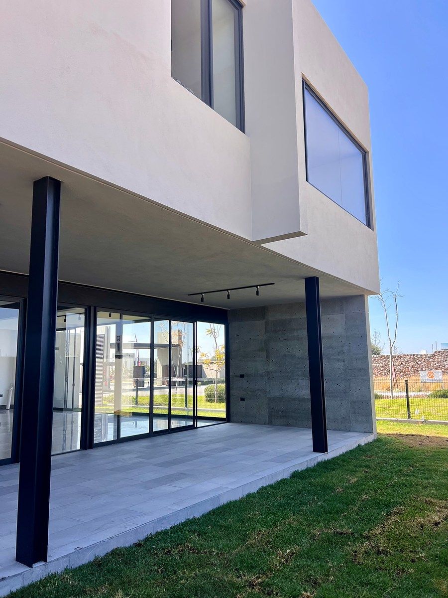 Casa en condominio en Lomas del Campanario Norte, Querétaro, foto 2 de 24