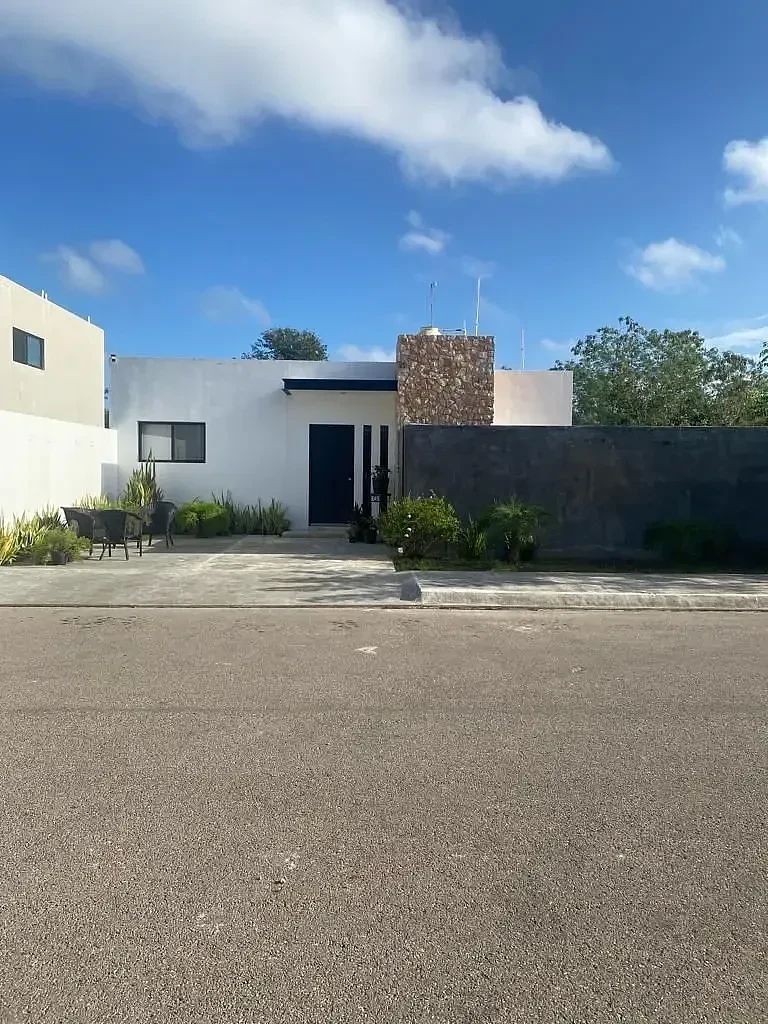 VENTA CASA UN PISO EN CONKAL, foto 1 de 17