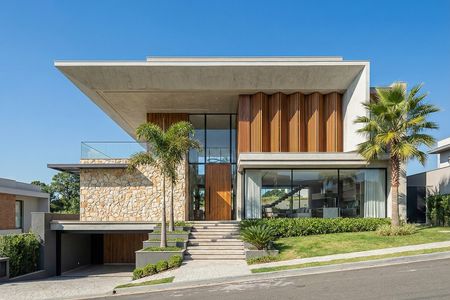 House for Sale in LOS FRAILES Incredible Design and Spaciousness