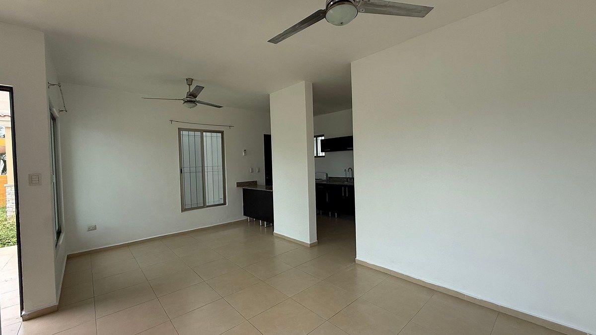 Casa em Gran Santa Fe, Mérida, foto 2 de 13