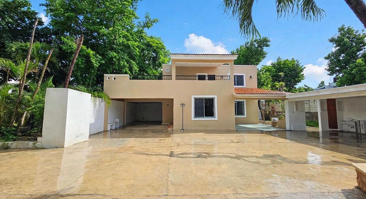 CASA ESPACOSA COM PISCINA PARA ALUGUEL NA ZONA LEANDRO VALLE, foto 1 de 32