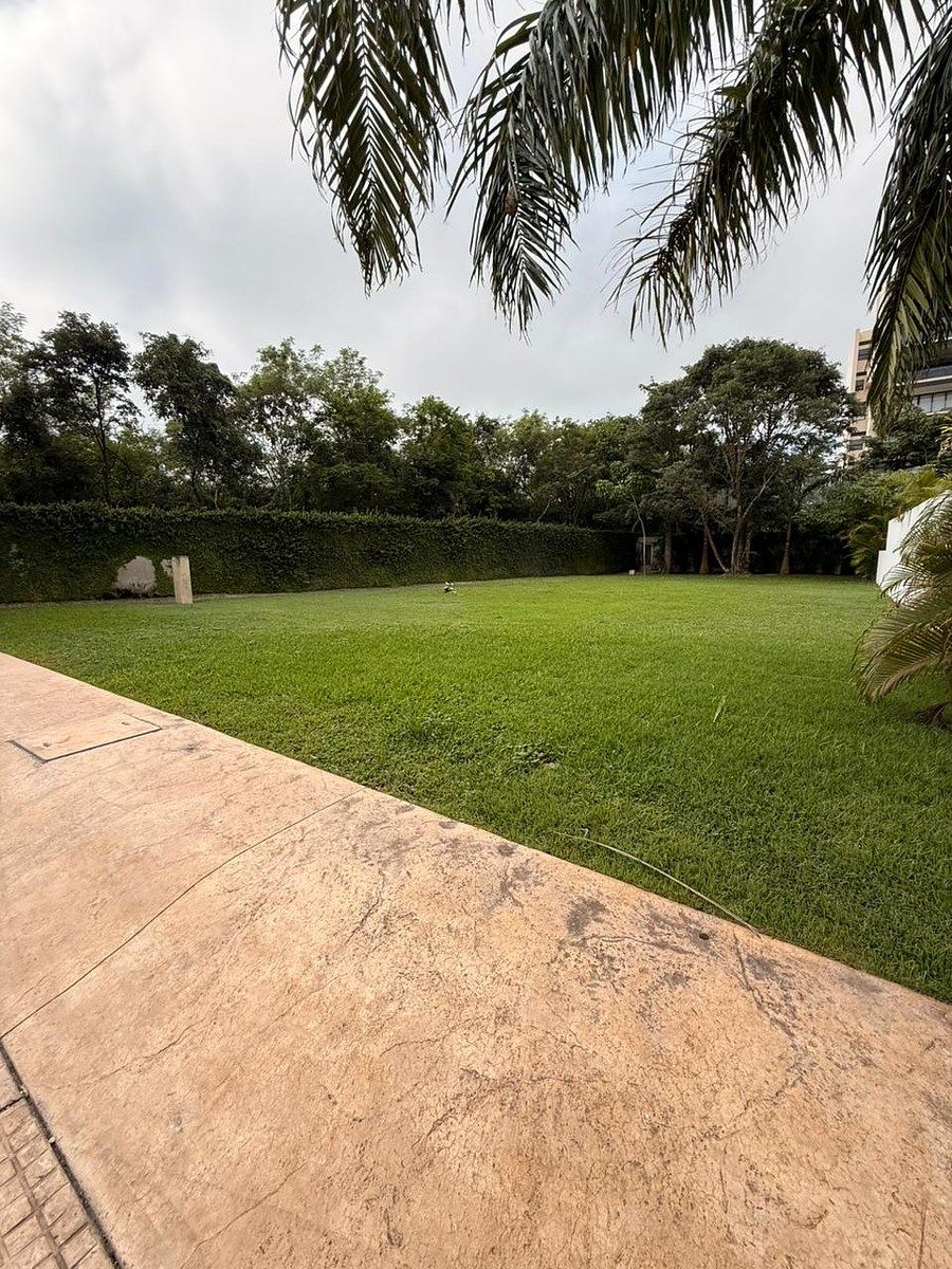 TERRENO À VENDA EM TEMOZON NORTE EM PRIVADA, foto 1 de 19