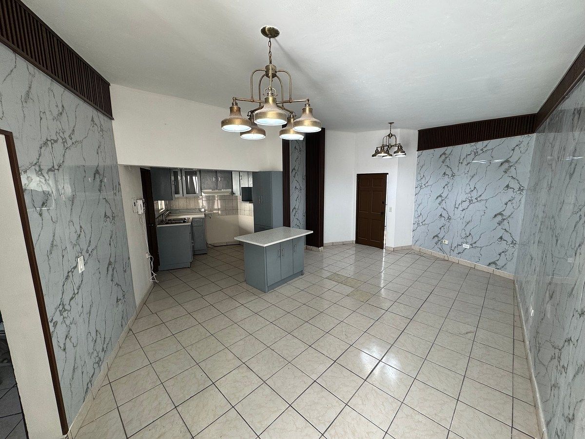 apartamento de 3 quartos Zona Río, foto 1 de 15