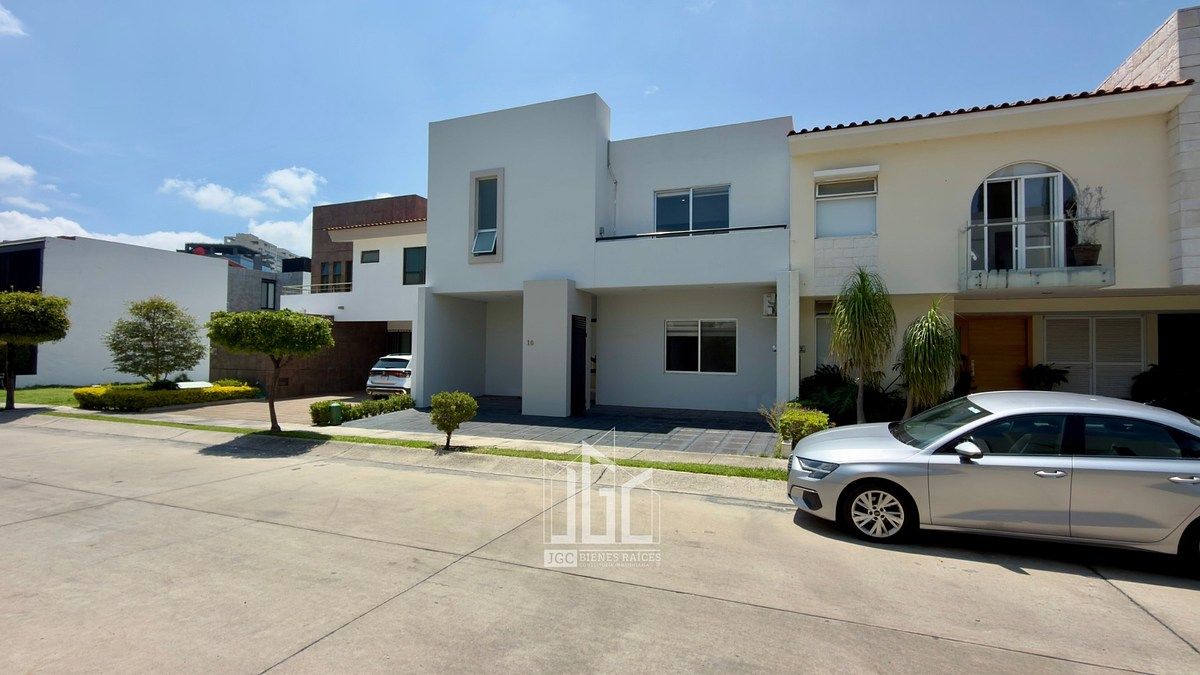 Casa em Puerta del Valle, Zapopan, foto 2 de 48