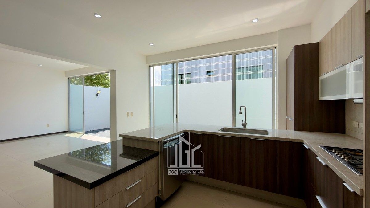 Casa em Puerta del Valle, Zapopan, foto 16 de 48