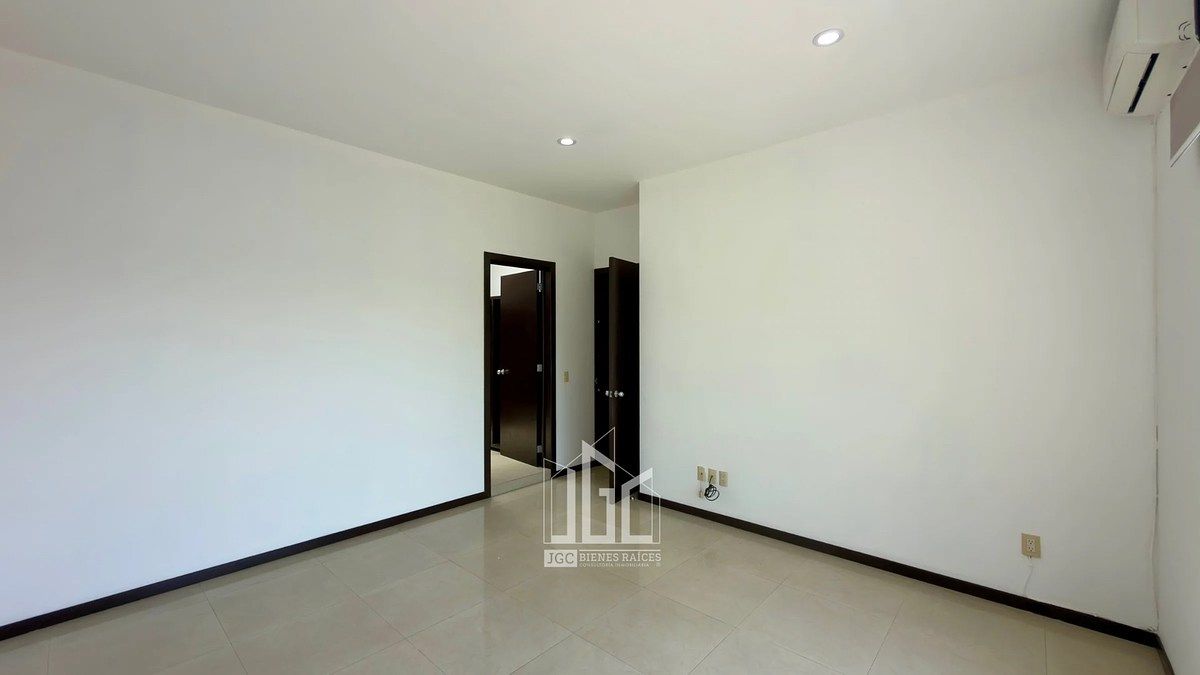 Casa em Puerta del Valle, Zapopan, foto 33 de 48
