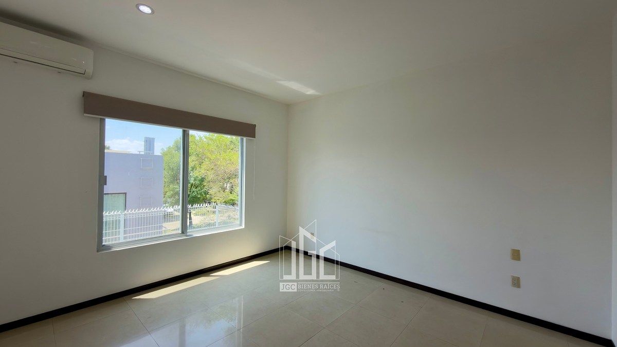 Casa em Puerta del Valle, Zapopan, foto 36 de 48