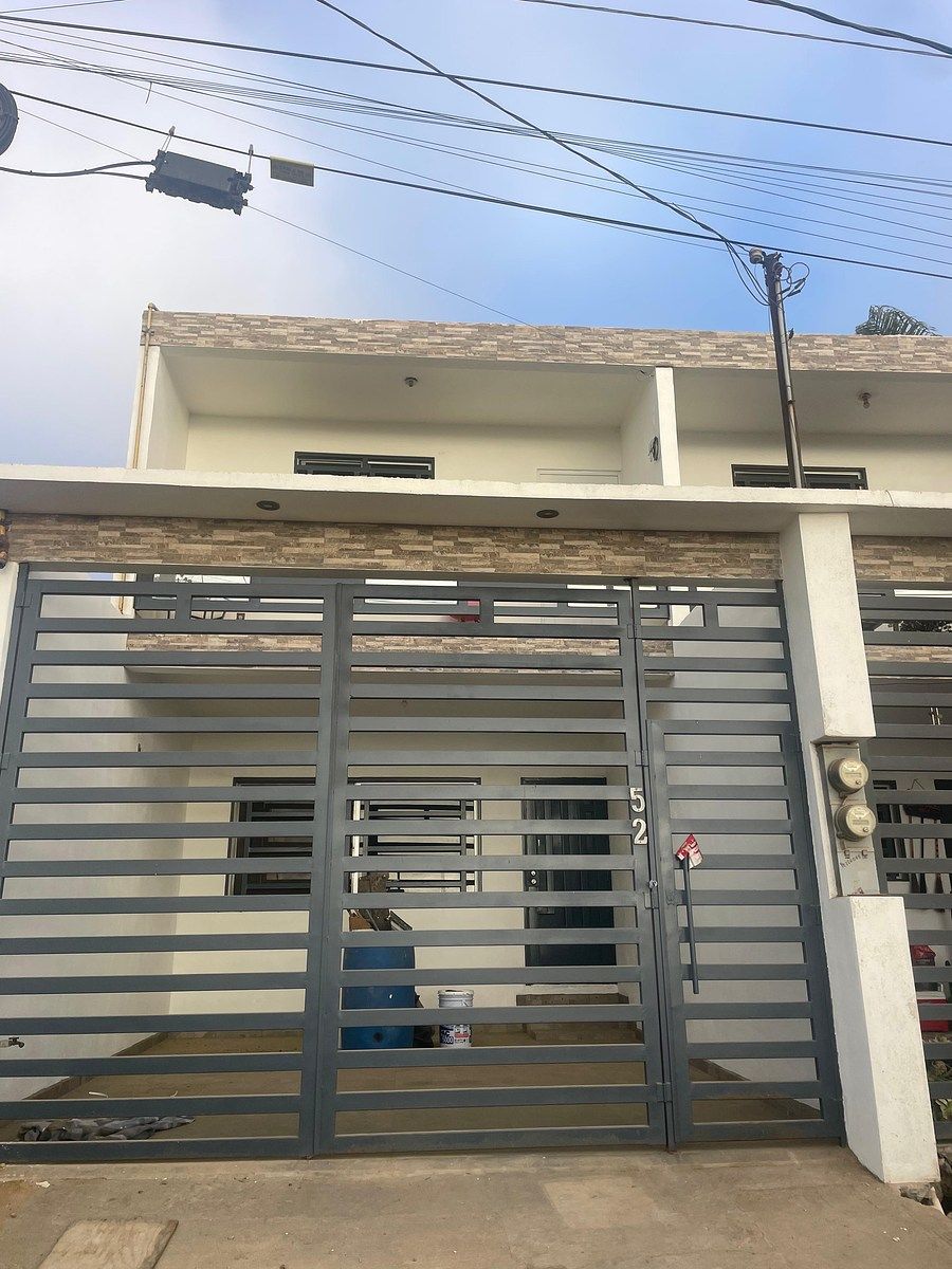 ASI CASA AMPLIA EN RENTA | SEGUNDO ACCESO A PLAYAS DE TIJUANA 🌊, foto 1 de 18