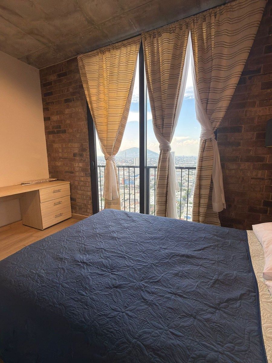 Apartment in Centro, Monterrey, photo 2 of 44