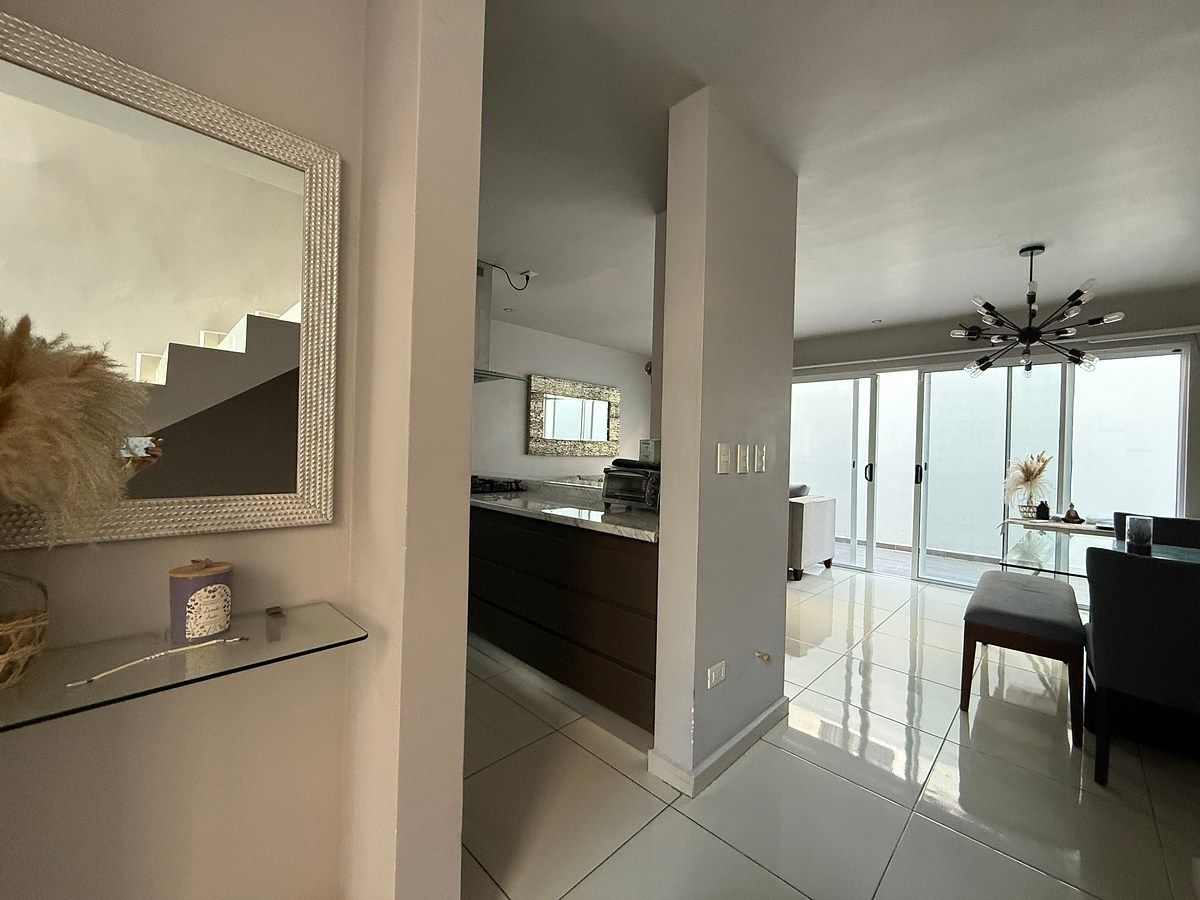 Casa em Privadas Borneo, Apodaca, foto 3 de 12