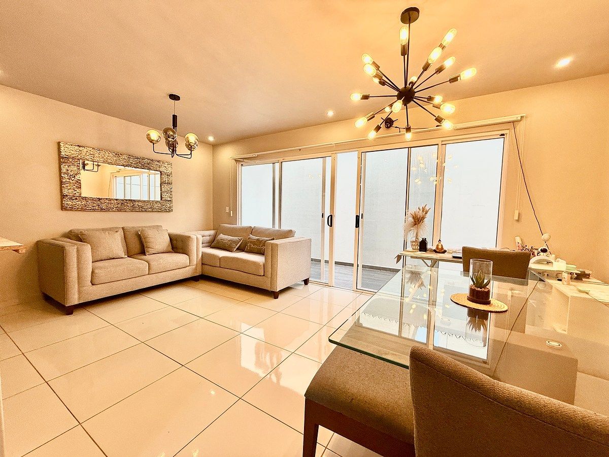 Casa em Privadas Borneo, Apodaca, foto 4 de 12