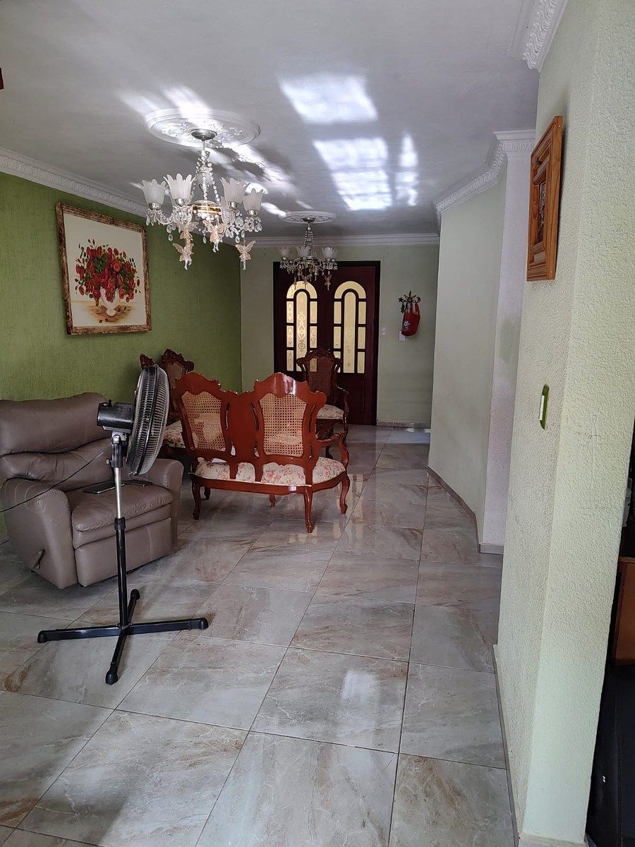 Casa em Jardines Del Norte, Mérida, foto 2 de 20