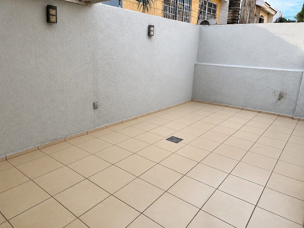 House in Gated Community in Virreyes Residencial, Zapopan, photo 11 of 12