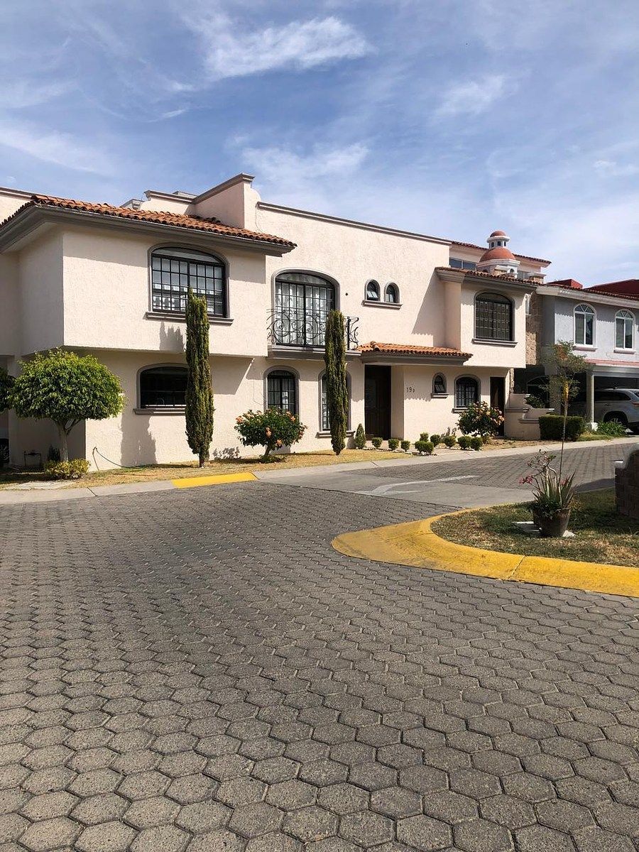 HOUSE FOR RENT VIRREYES COTO 3, photo 1 of 34