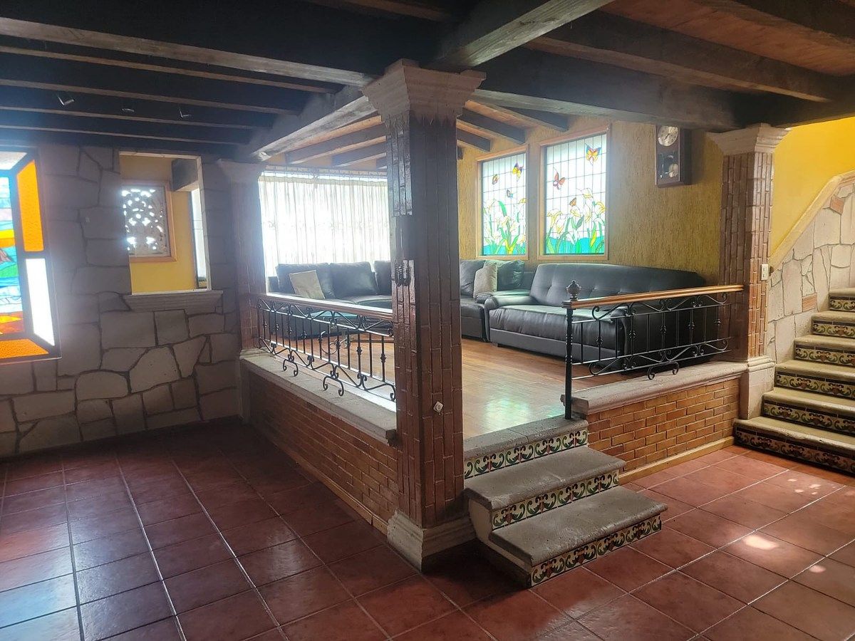 Casa amueblada cerca de Casa de Gobierno RENTA, foto 1 de 17