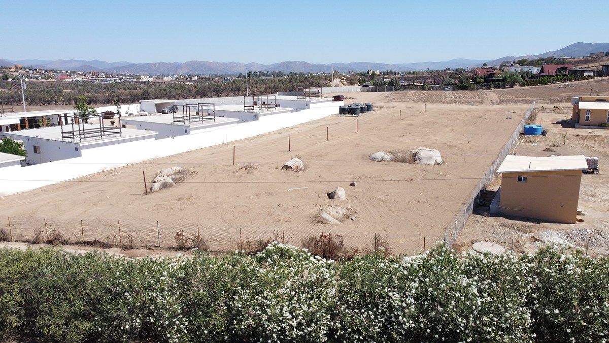 1,973 m2 en Valle de Guadalupe, foto 1 de 3