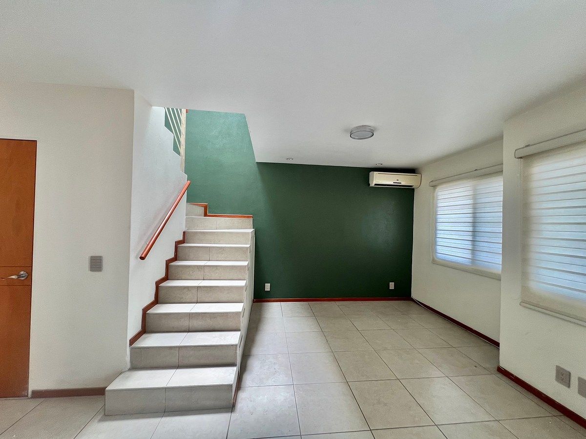 Casa en condominio en Parques del Bosque, Tlaquepaque, foto 3 de 31