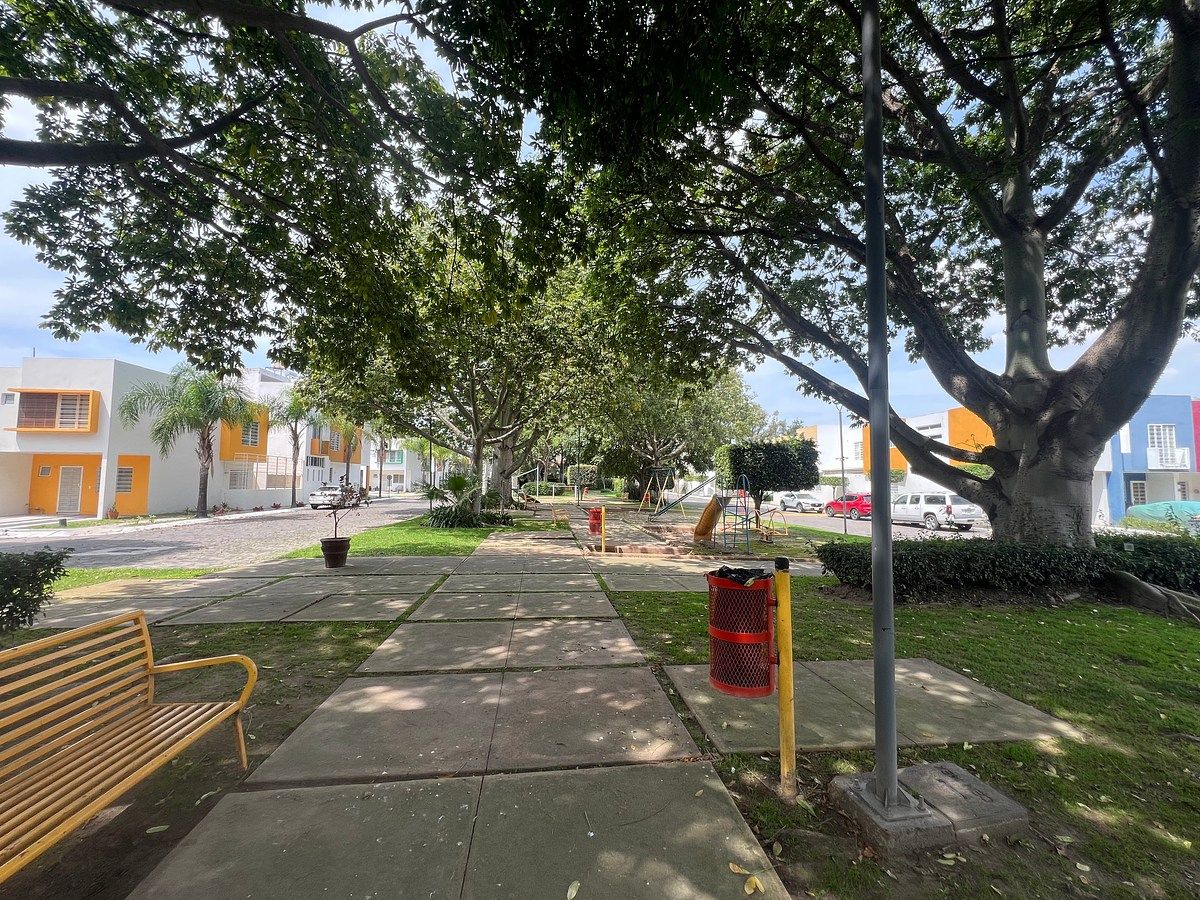 Casa en condominio en Parques del Bosque, Tlaquepaque, foto 29 de 31