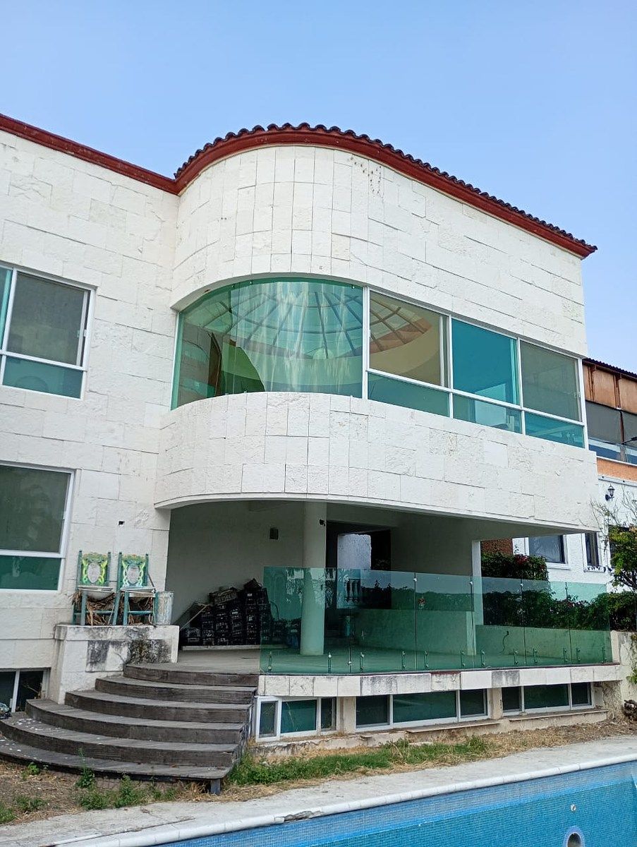 Casa Exclusiva à Venda em Lomas de Cocoyoc | Acabamentos em Mármore Espanhol e Pedra, foto 1 de 29