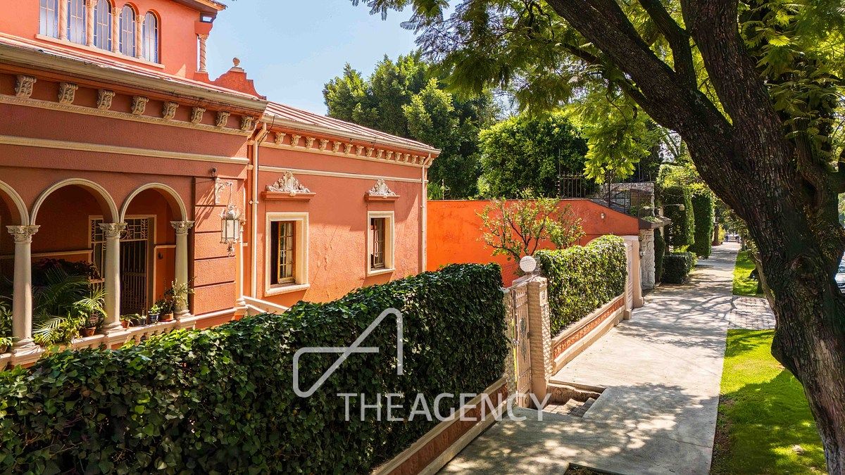 CASA EN VENTA LOMAS DE CHAPULTEPEC - foto 4